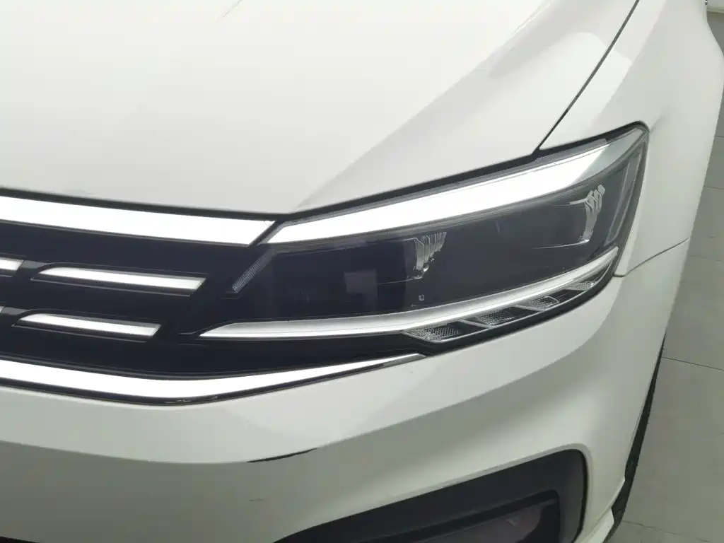 Volkswagen Lamando — миниатюра 7
