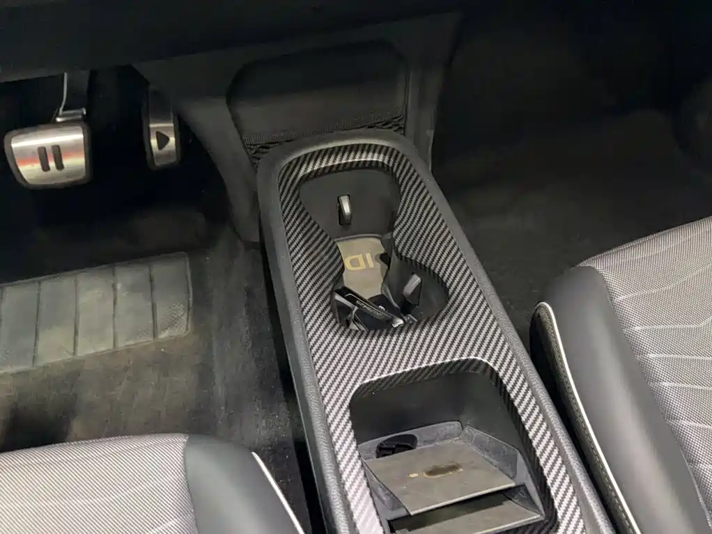 Volkswagen ID.3 — миниатюра 10