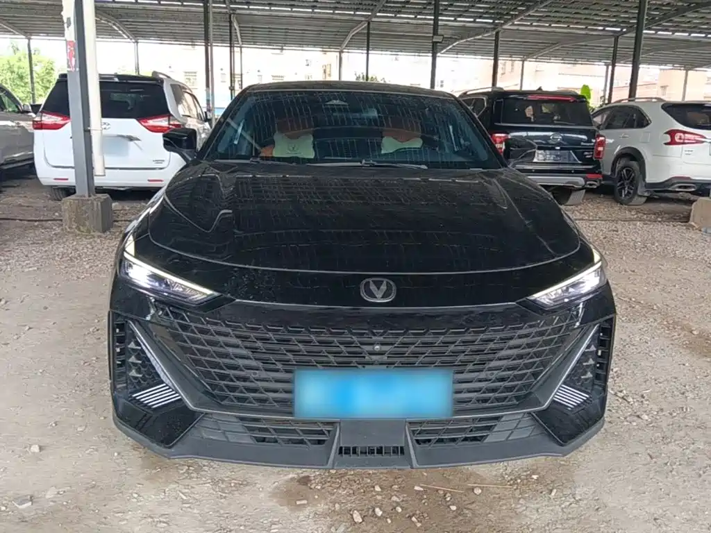 Changan UNI-V — миниатюра 3