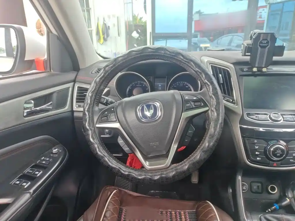 Changan CS75 — миниатюра 3
