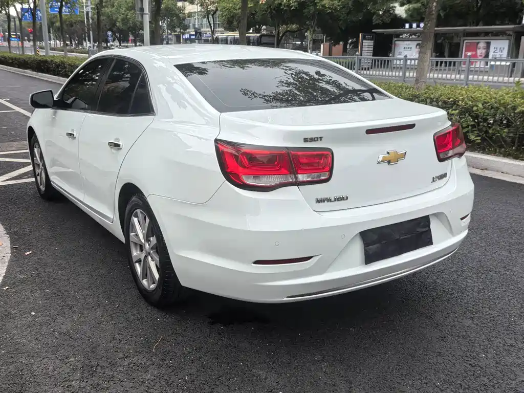 Chevrolet Malibu — миниатюра 9