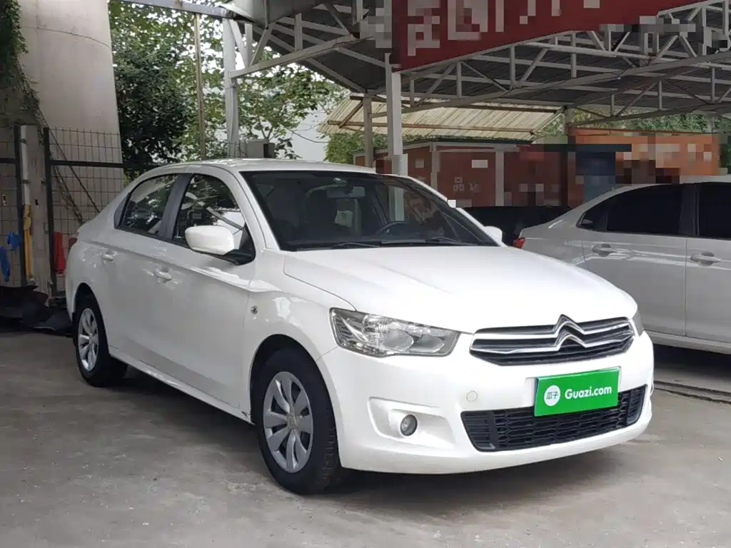 Citroen Elysee — миниатюра 4