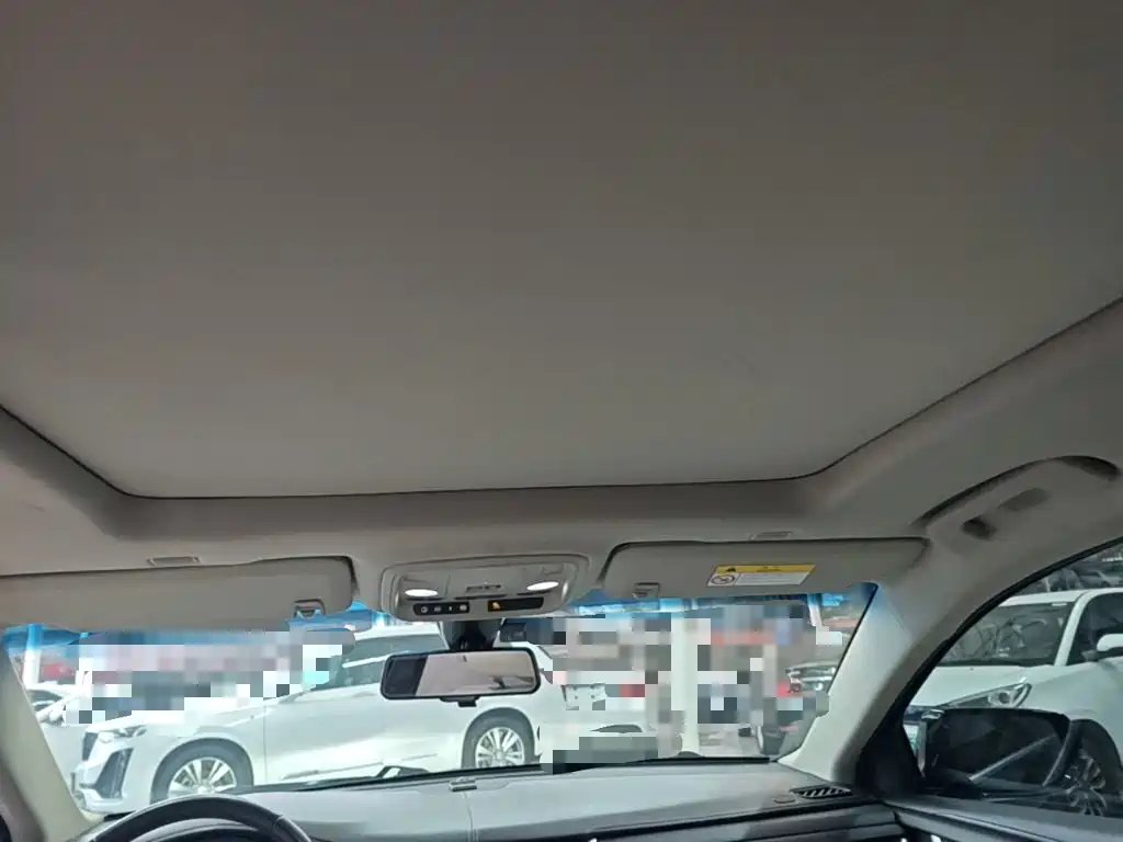 Cadillac XTS — миниатюра 18