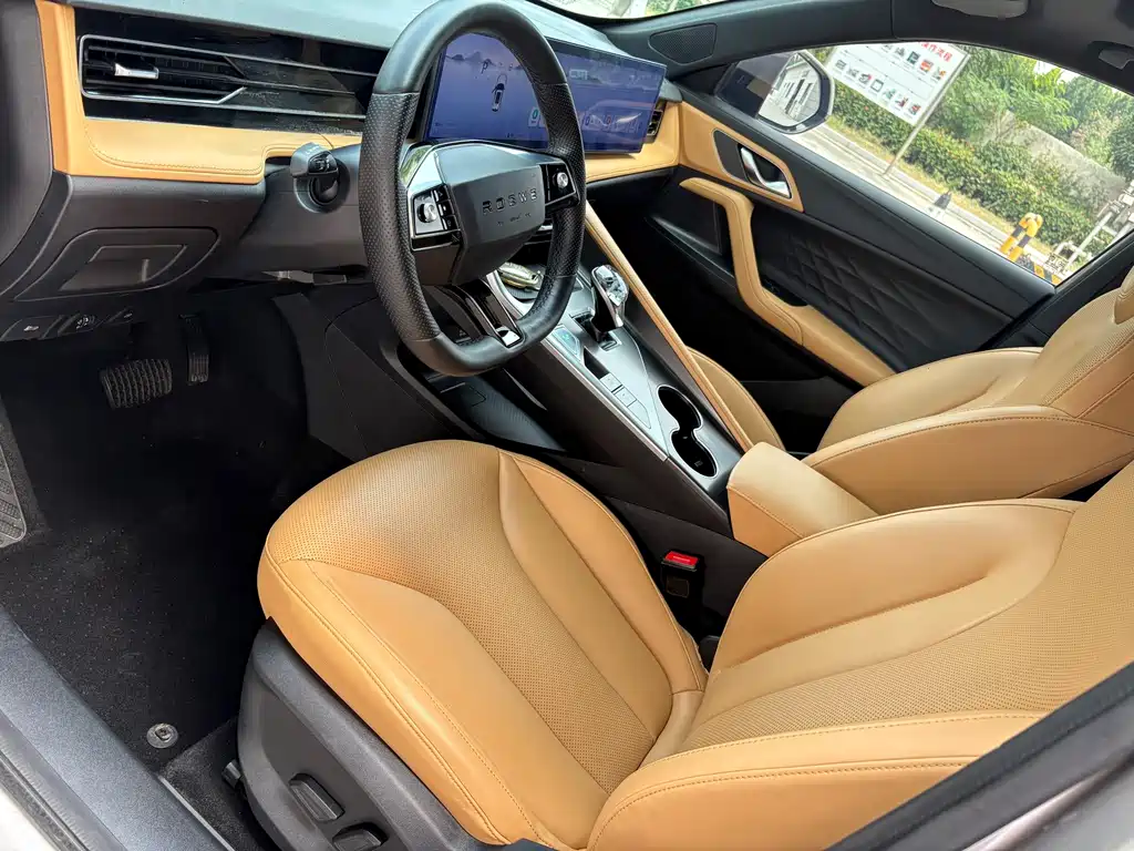 Roewe RX5 — миниатюра 5