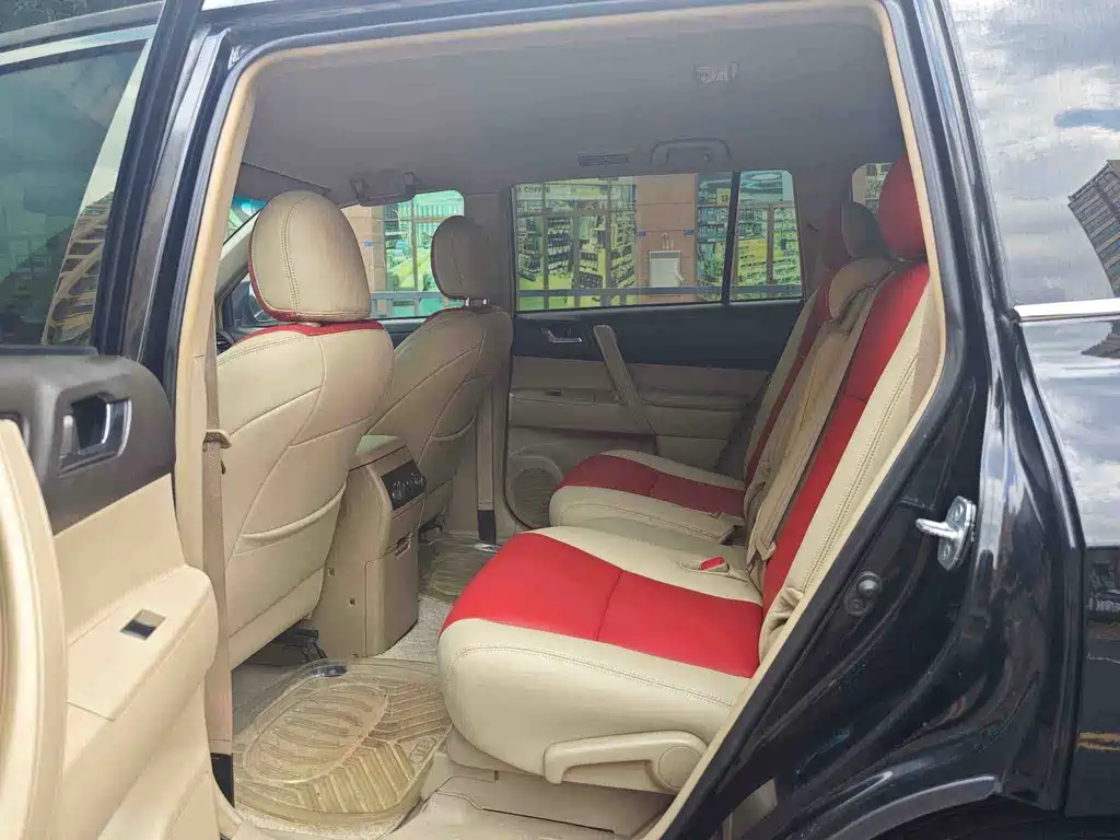 Toyota Highlander — миниатюра 12