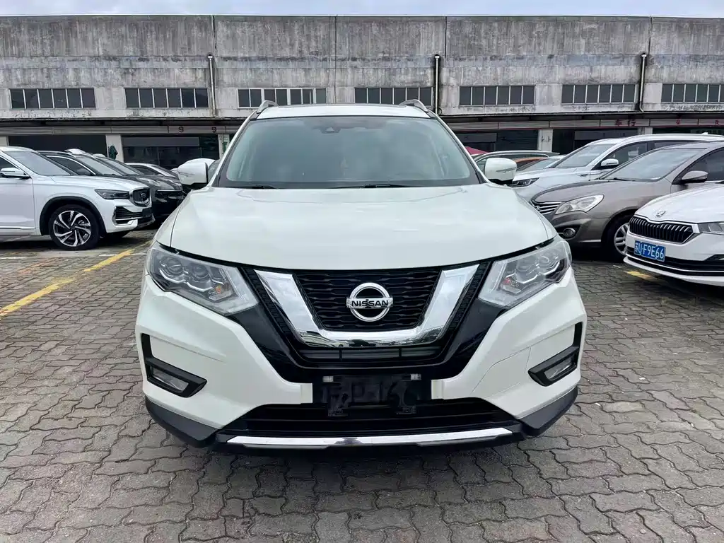 Nissan X-Trail — миниатюра 2