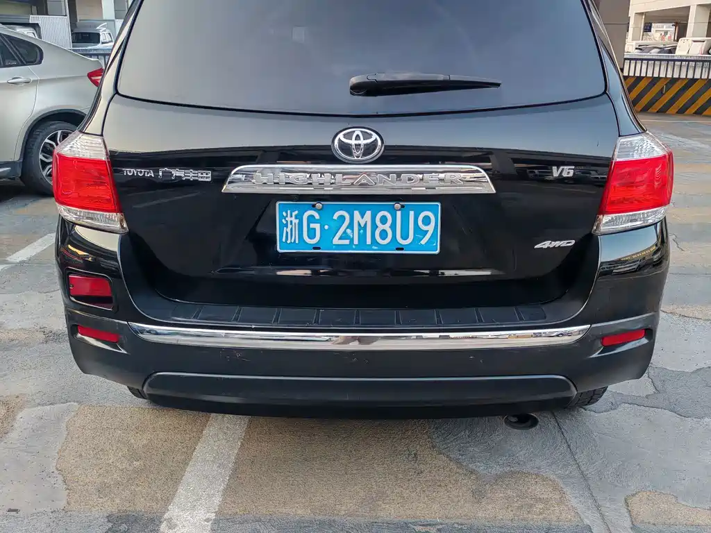 Toyota Highlander — миниатюра 6