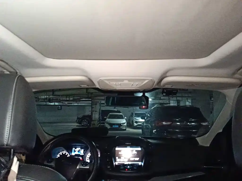 Ford Kuga — миниатюра 14
