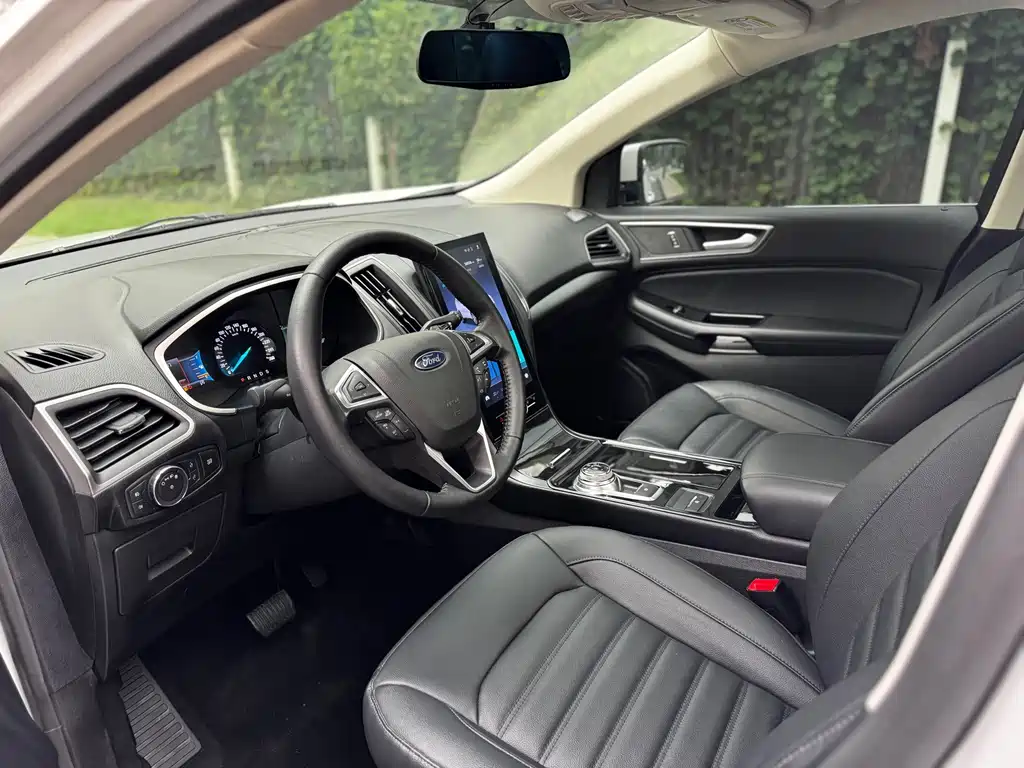 Ford Edge — миниатюра 17