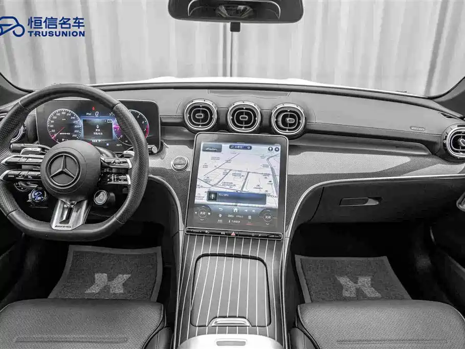 Mercedes-Benz C-Class — миниатюра 13