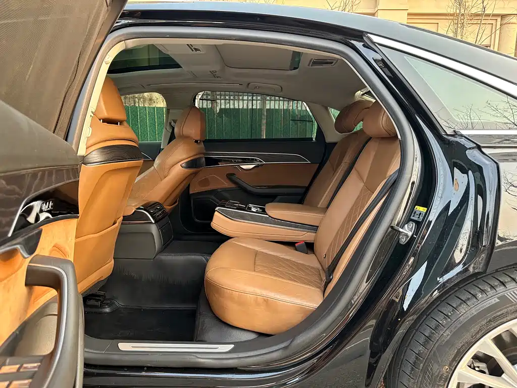 Audi A8 2021 A8L 50 TFSI quattro Comfort