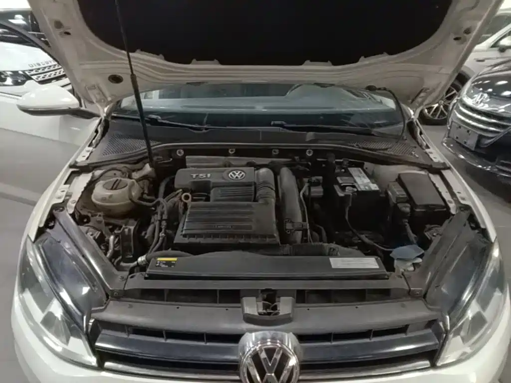 Volkswagen Golf — миниатюра 20