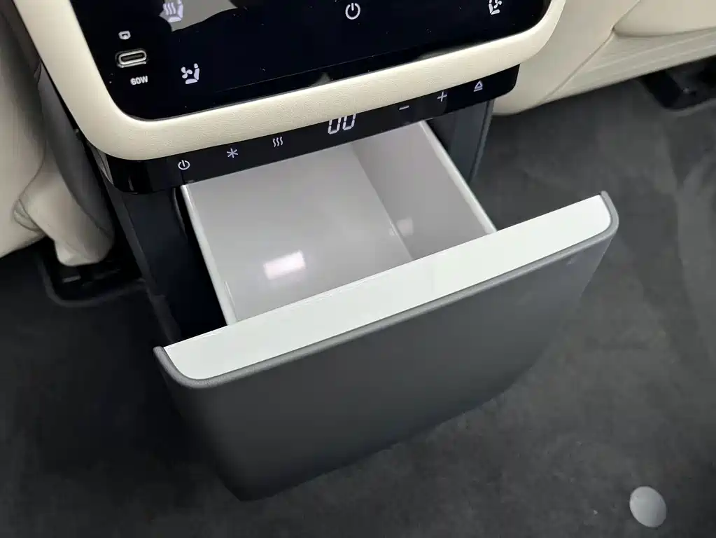 Li Auto Li L7 — миниатюра 11