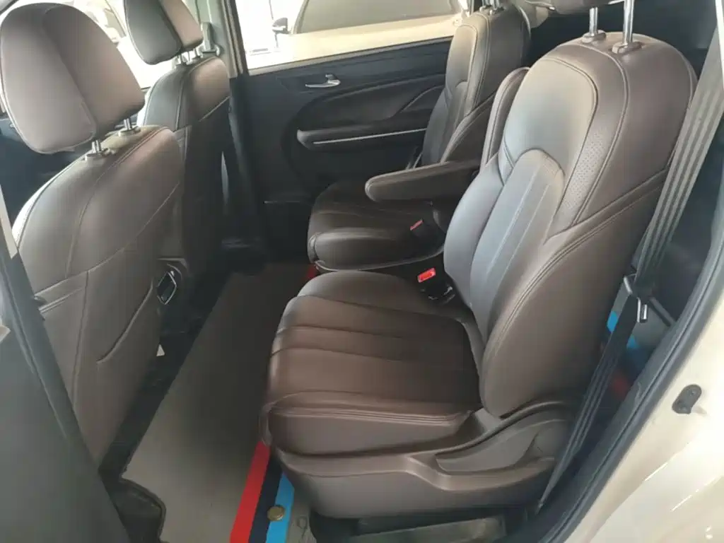 GAC Motor Trumpchi M6 — миниатюра 17