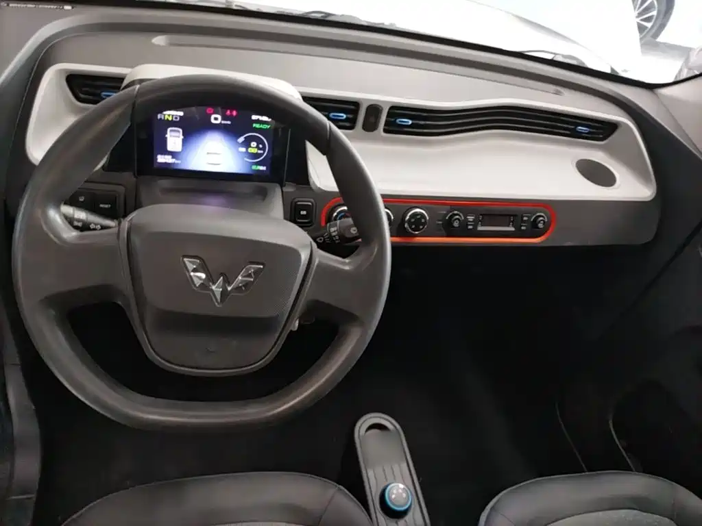 Wuling MINIEV — миниатюра 10