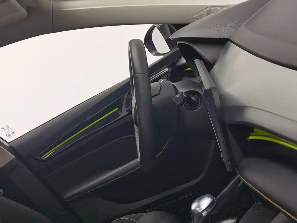 Roewe i5 — миниатюра 22