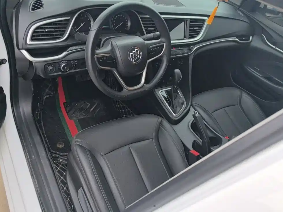 Buick Excelle — миниатюра 10