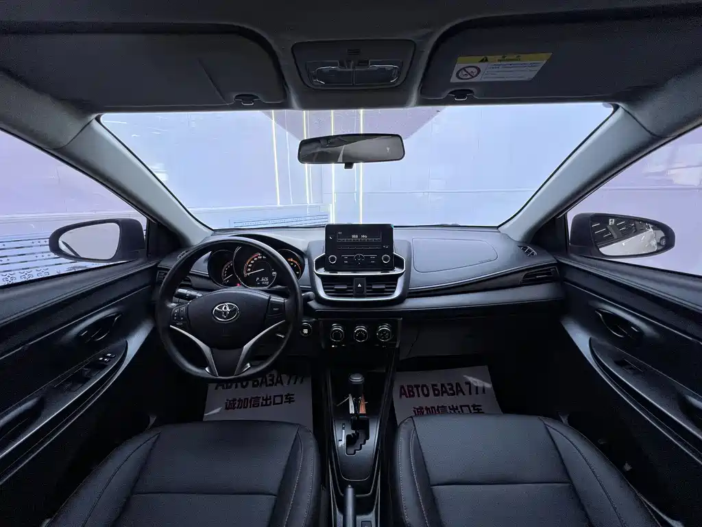 Toyota Yaris L — миниатюра 14