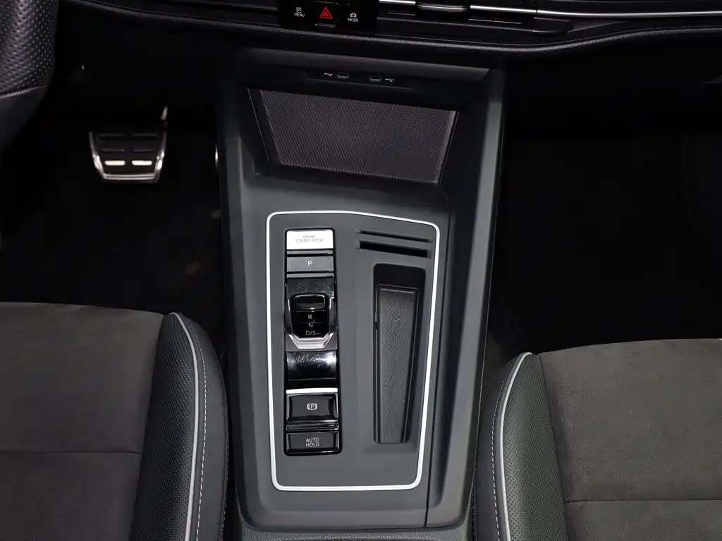 Volkswagen Golf — миниатюра 6