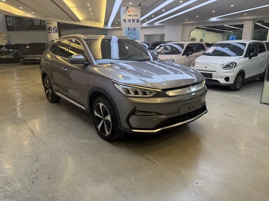 BYD PLUS New Energy — миниатюра 3