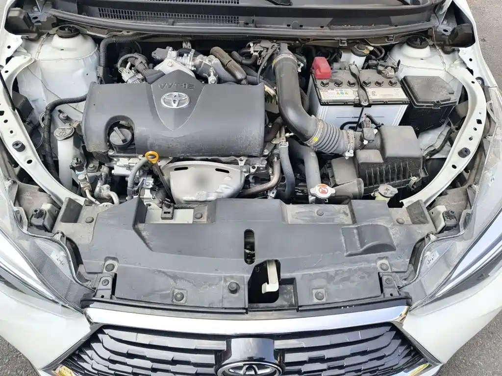 Toyota Yaris L — миниатюра 21