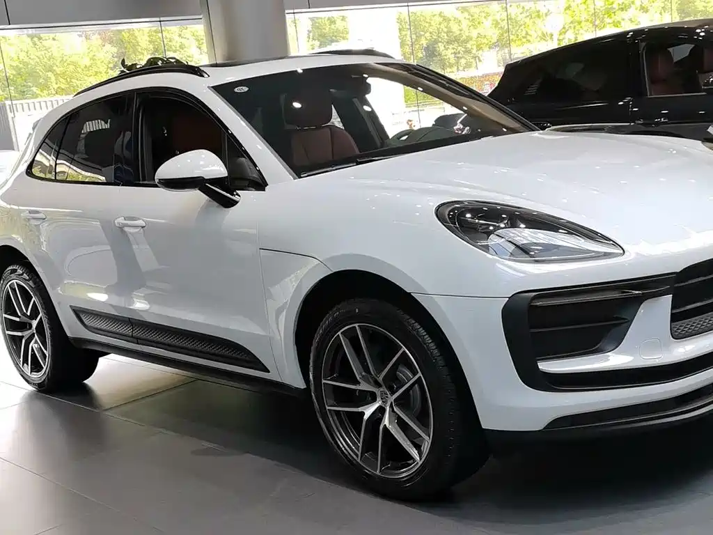 Porsche Macan — миниатюра 4