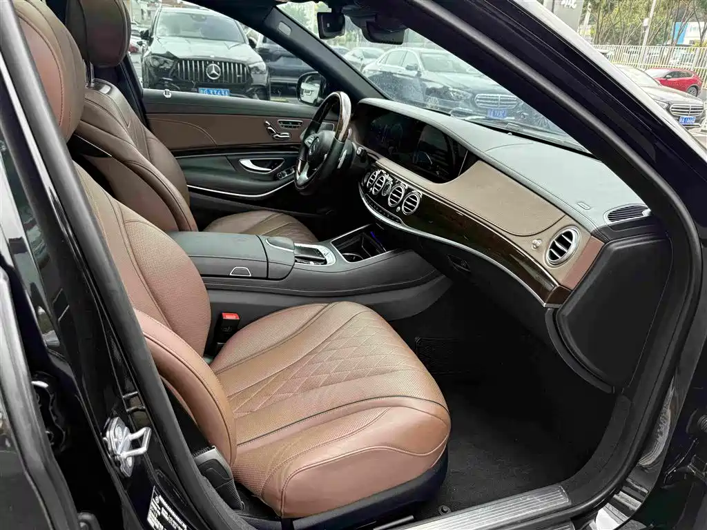 Mercedes-Benz S-Class — миниатюра 14