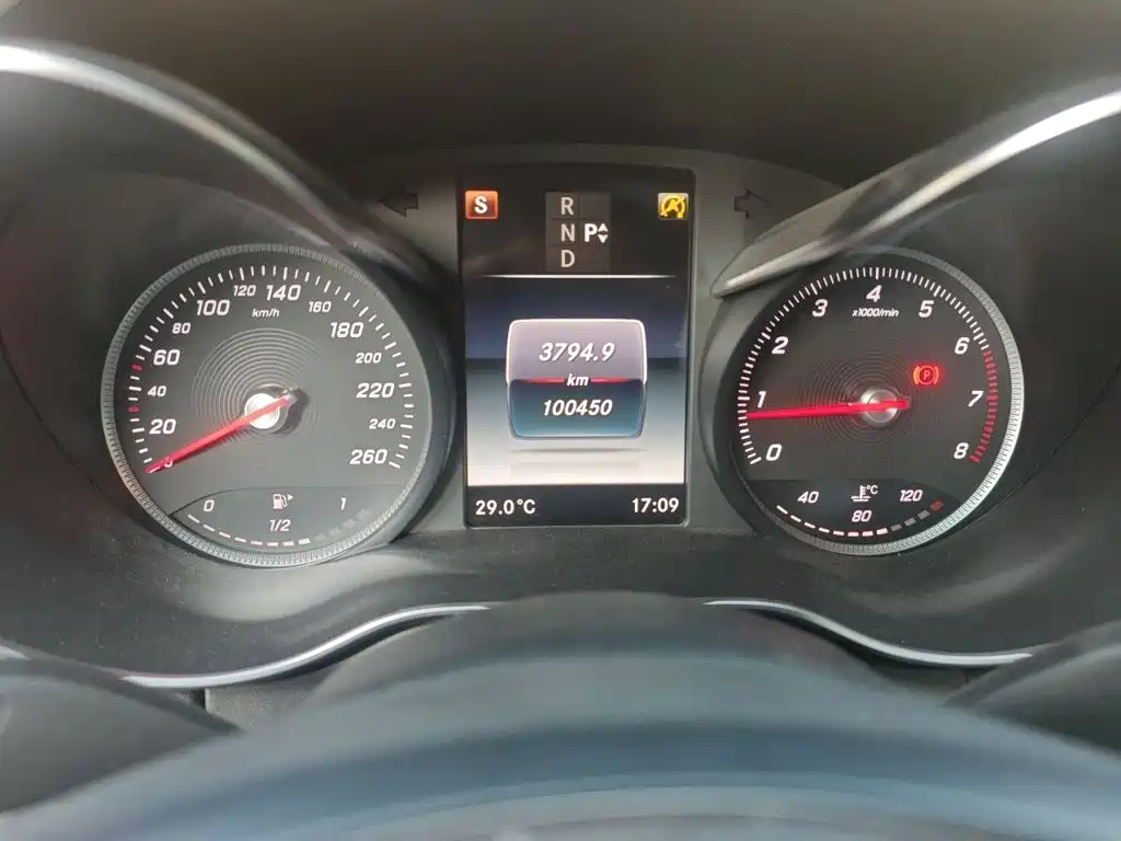 Mercedes-Benz C-Class — миниатюра 9
