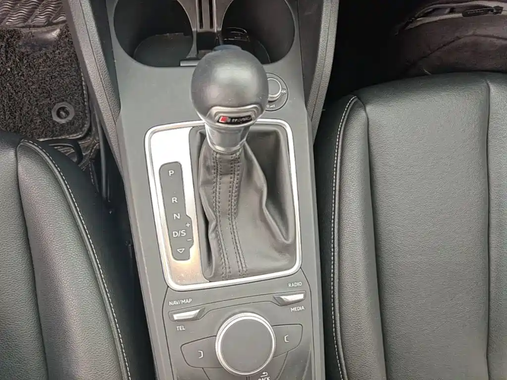 Audi Q2L — миниатюра 14