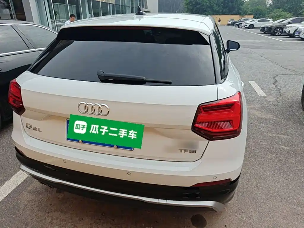 Audi Q2L — миниатюра 6