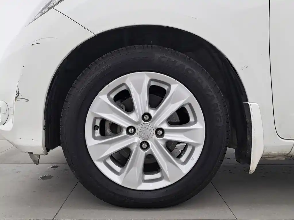 Honda Fit — миниатюра 17