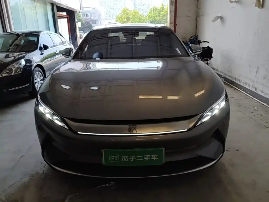 BYD Han — миниатюра 3