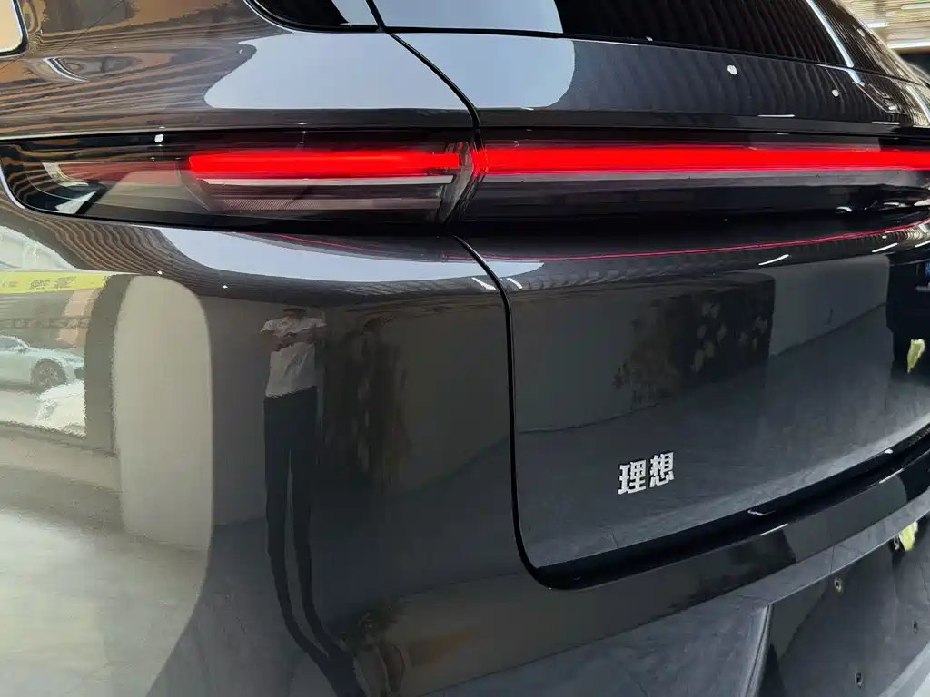 Li Auto Li L8 — миниатюра 18
