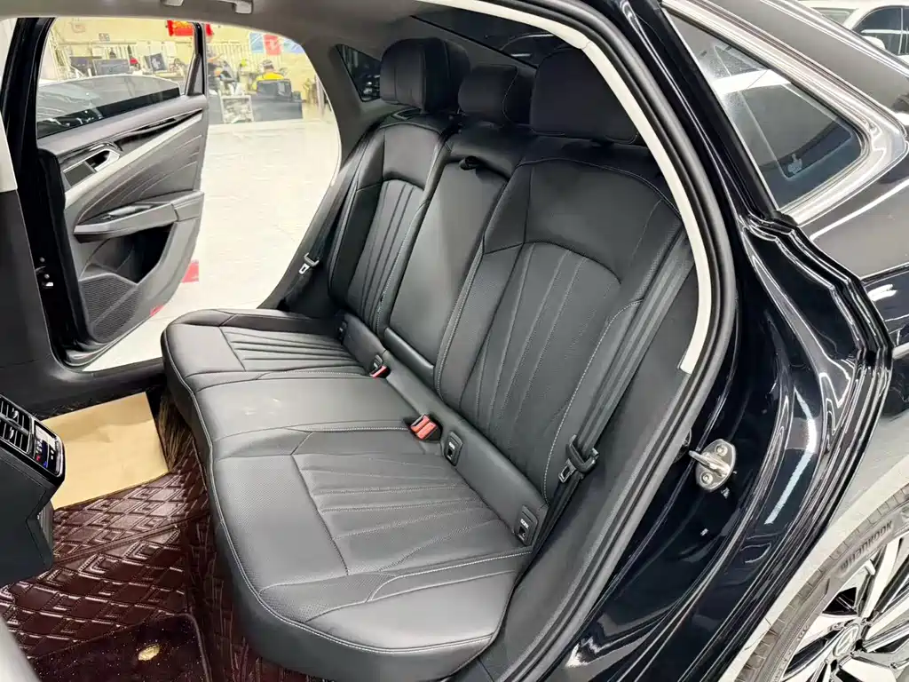 Volkswagen Passat — миниатюра 13