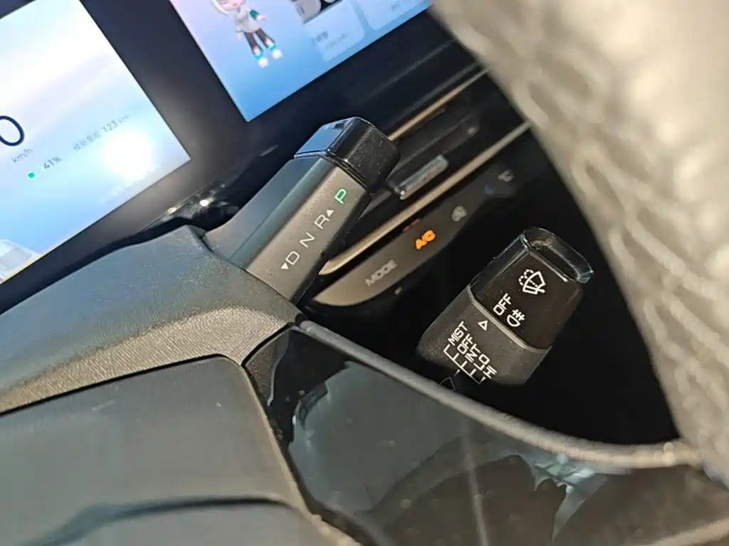 Baojun KiWi EV — миниатюра 14
