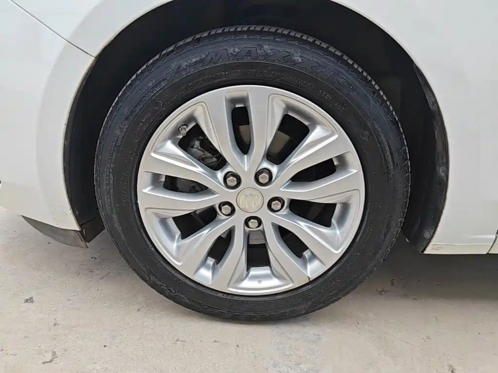 Buick Excelle — миниатюра 23