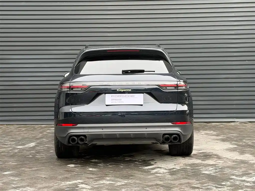 Porsche Cayenne Hybrid — миниатюра 7