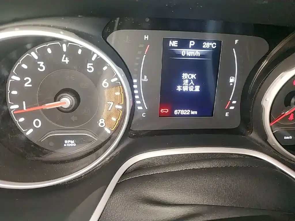 Jeep Compass — миниатюра 12