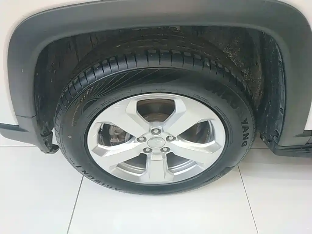 Jeep Compass — миниатюра 23