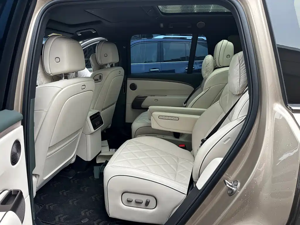 Li Auto Li L9 — миниатюра 6