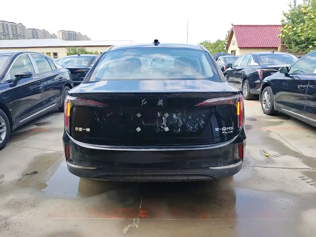 Hongqi E-QM5 2025 610km PLUS