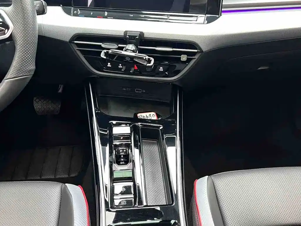 Volkswagen Lamando — миниатюра 12
