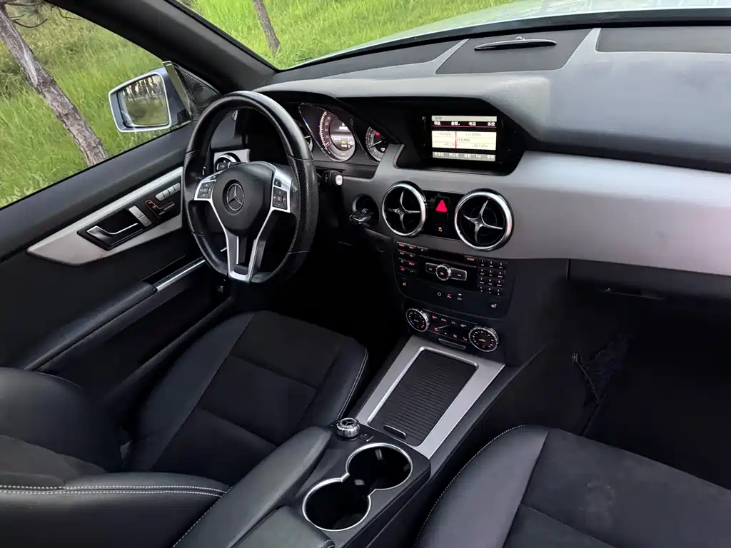 Mercedes-Benz GLK-Class — миниатюра 12