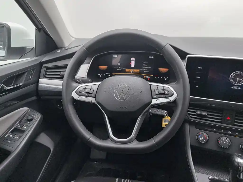 Volkswagen Bora — миниатюра 11