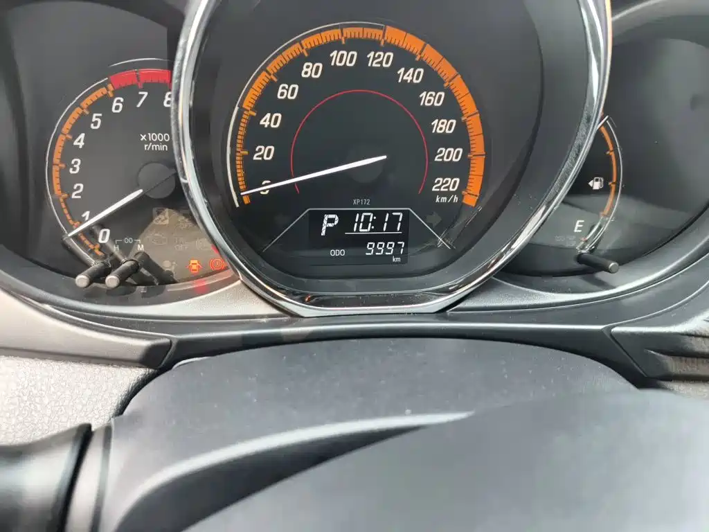 Toyota Yaris L — миниатюра 13