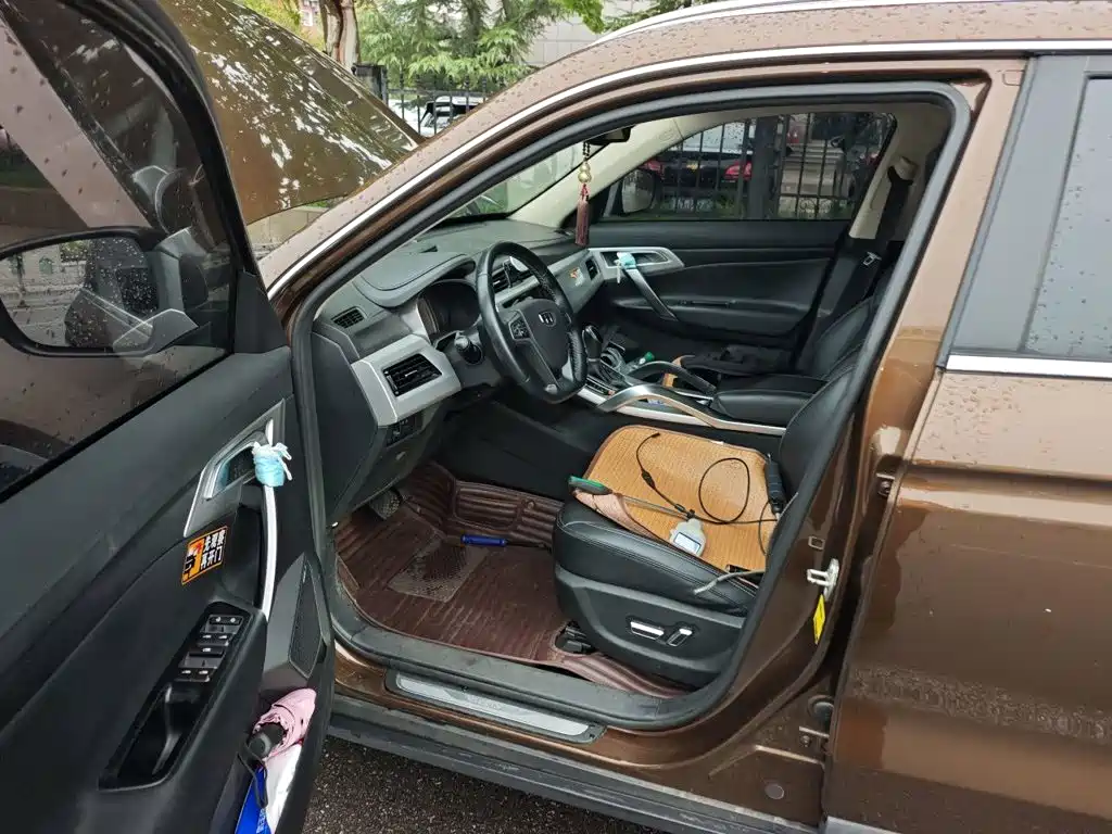 Geely Boyue — миниатюра 14