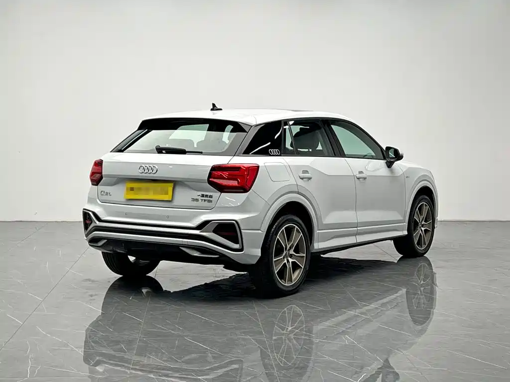 Audi Q2L 35 TFSI Fashion Dynamic Type, фото 6