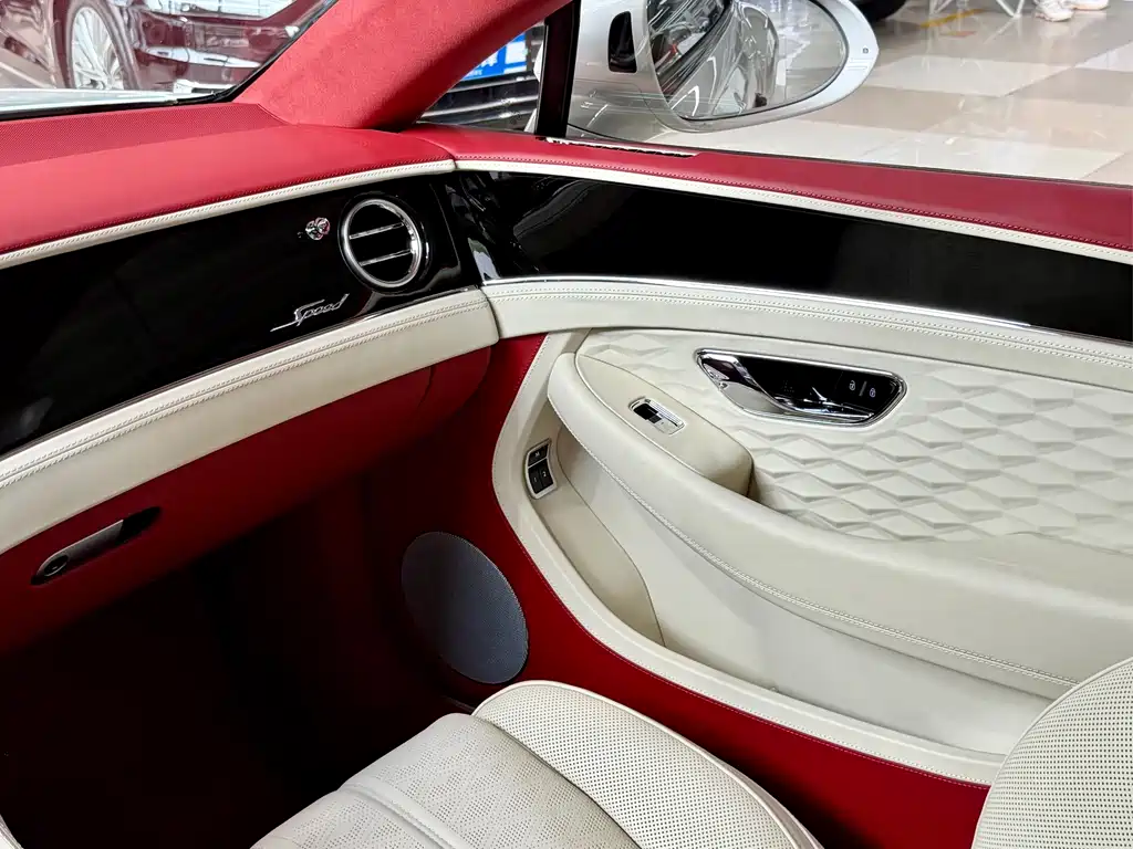 Bentley Continental PHEV — миниатюра 27