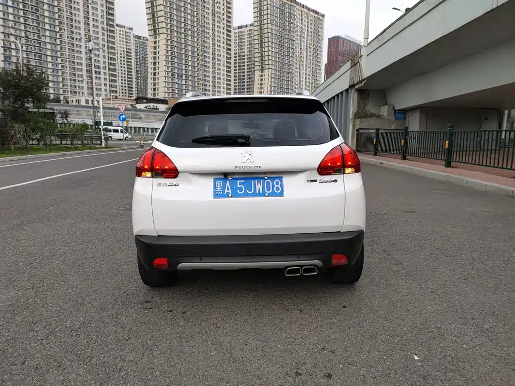 Peugeot 2008 — миниатюра 4