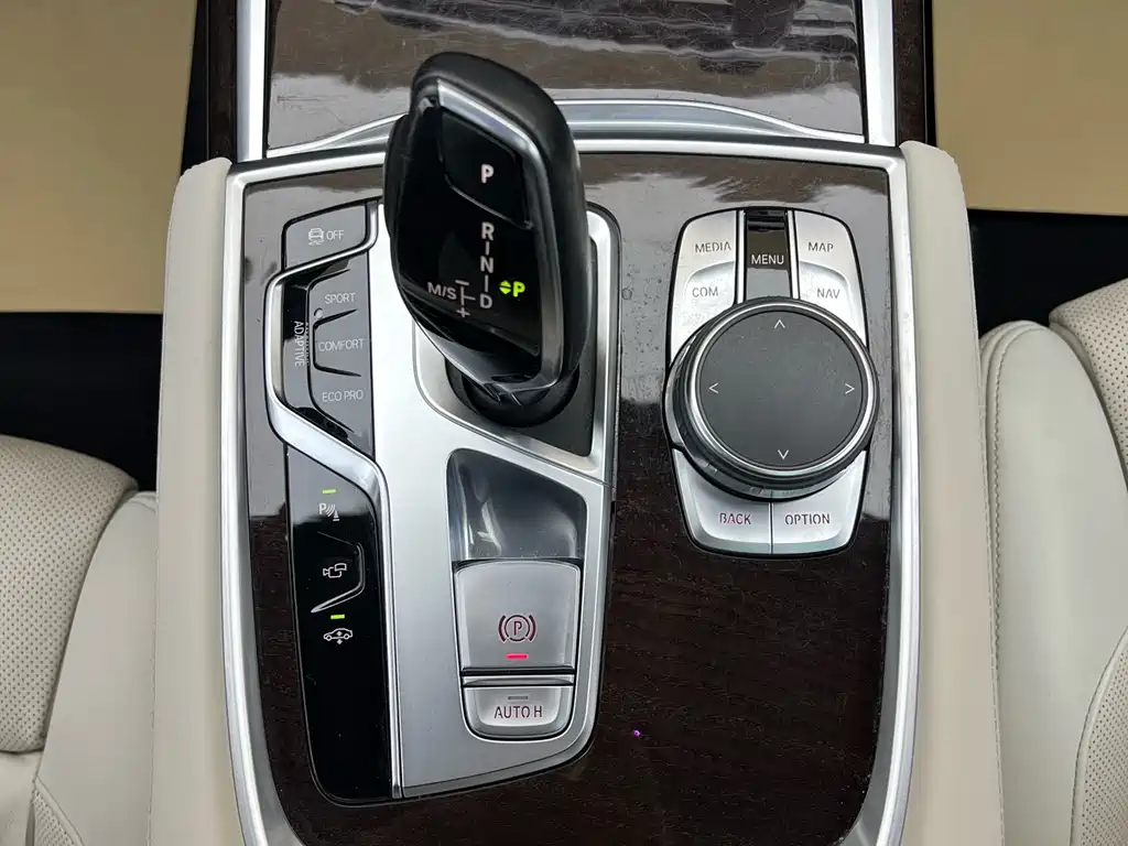BMW 7 Series — фотографии объявления, Фото 32